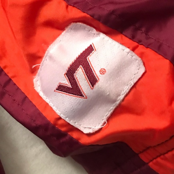 Virginia Tech super nice wind breaker - Picture 3 of 5